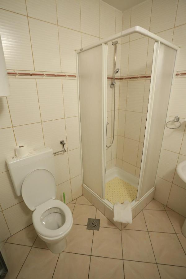Bed and Breakfast Rustika Sobe Осієк Екстер'єр фото