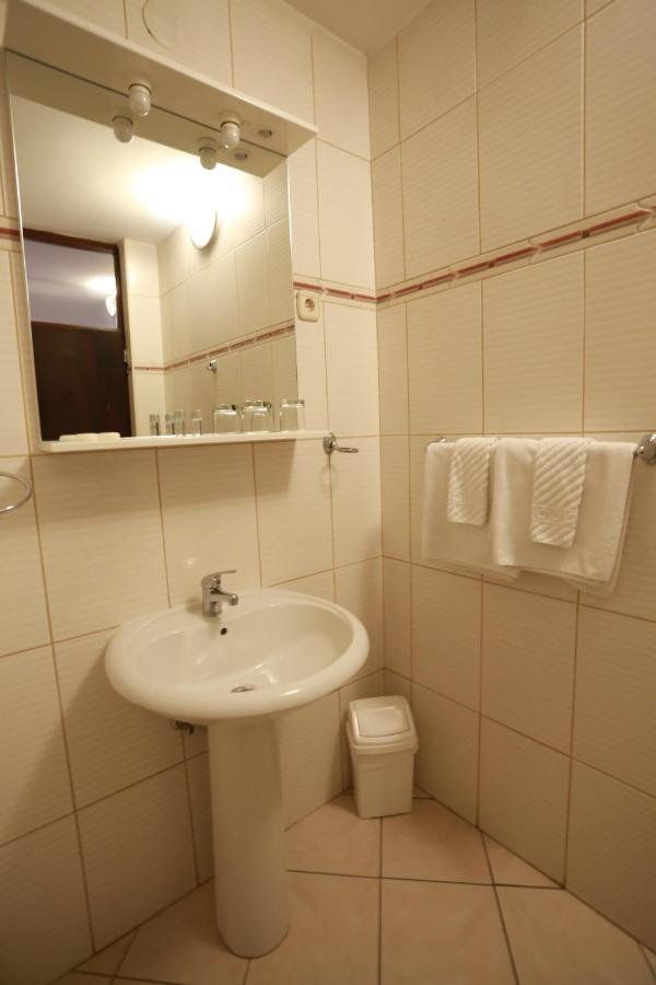 Bed and Breakfast Rustika Sobe Осієк Екстер'єр фото